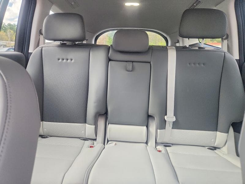 2026 HYUNDAI IONIQ 9 SEL SEL 10