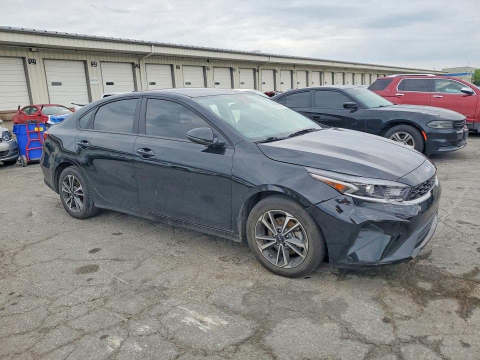 2024 KIA FORTE LXS 4