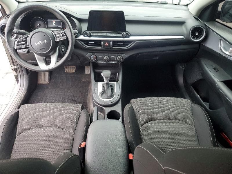2024 KIA FORTE LXS 8