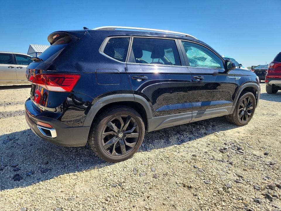 2022 VOLKSWAGEN TAOS SE IQ DRIVE 3