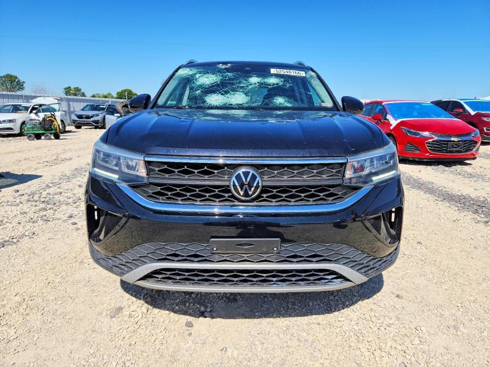 2022 VOLKSWAGEN TAOS SE IQ DRIVE 5
