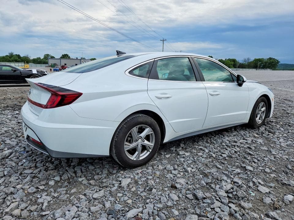 2021 HYUNDAI SONATA SE 3
