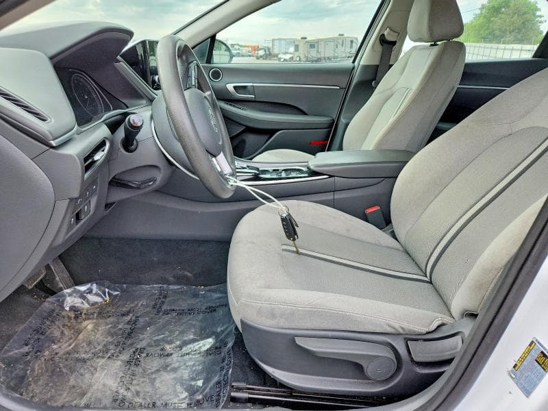 2021 HYUNDAI SONATA SE 7