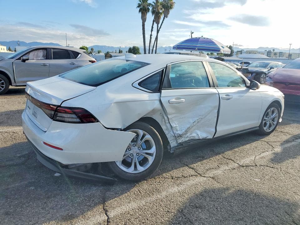 2023 HONDA ACCORD LX 3