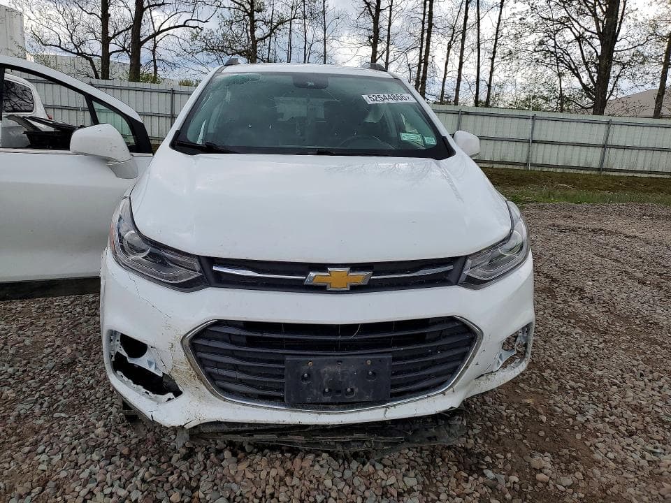 2019 CHEVROLET TRAX 1LT 5