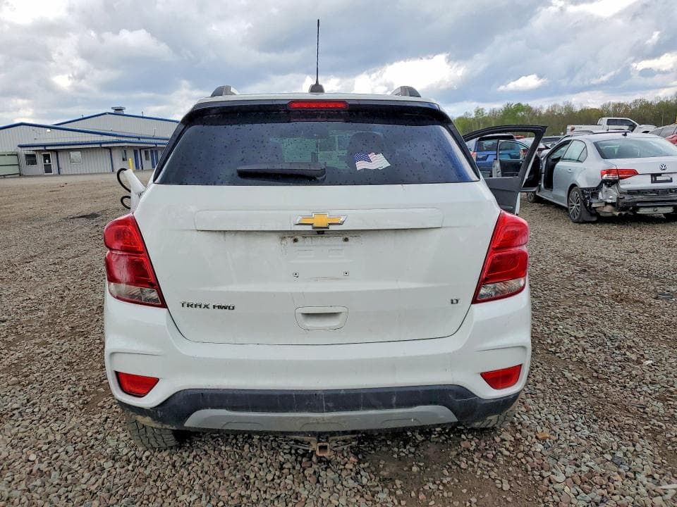 2019 CHEVROLET TRAX 1LT 6