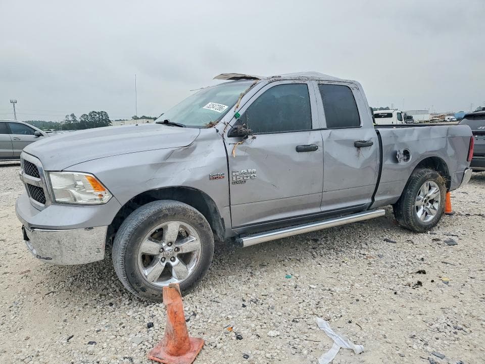 2020 RAM 1500 CLASSIC TRADESMAN TRADESMAN - 1