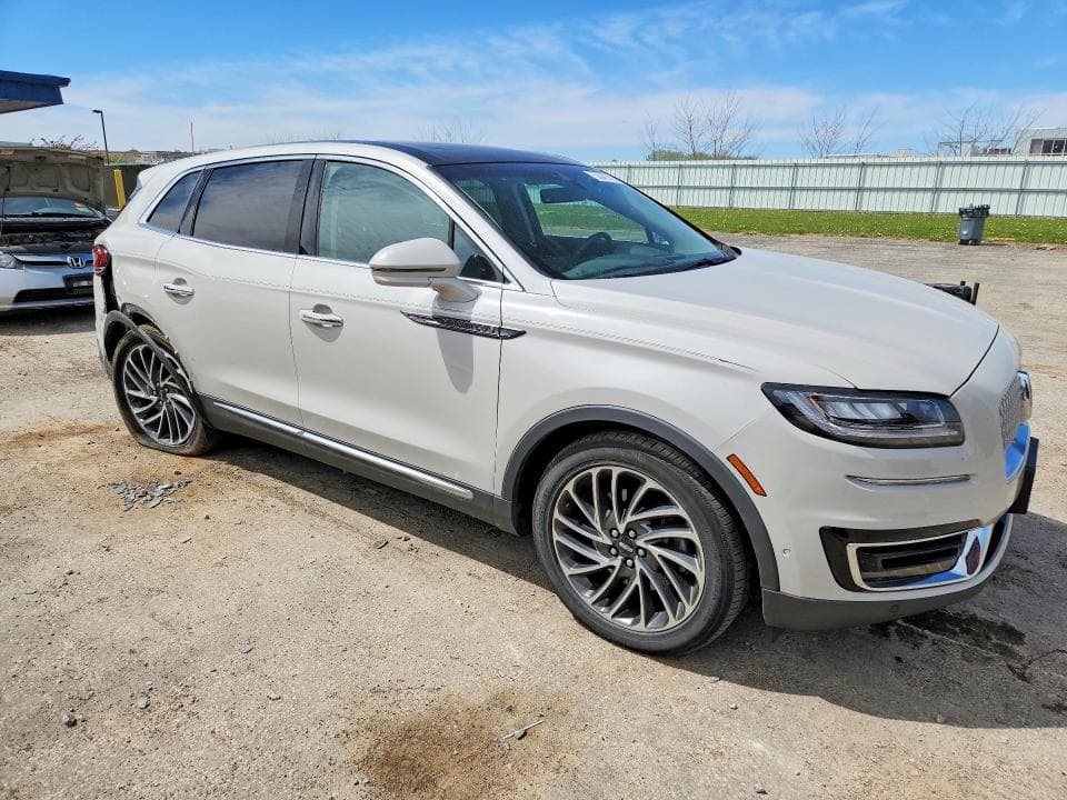 2020 LINCOLN NAUTILUS RESERVE 4