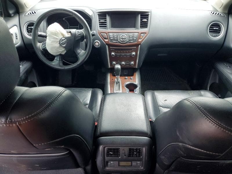 2018 NISSAN PATHFINDER PLATINUM 8