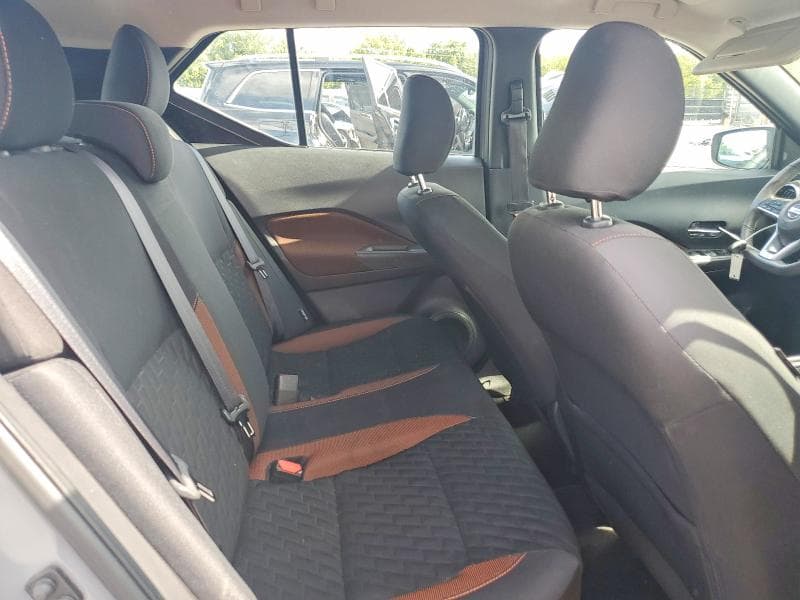 2021 NISSAN KICKS SR 11
