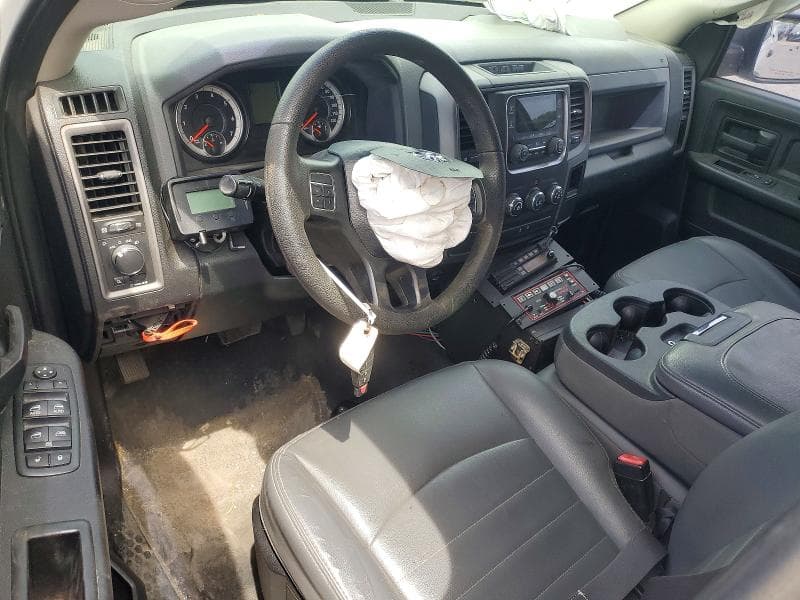 2016 RAM 1500 ST 8