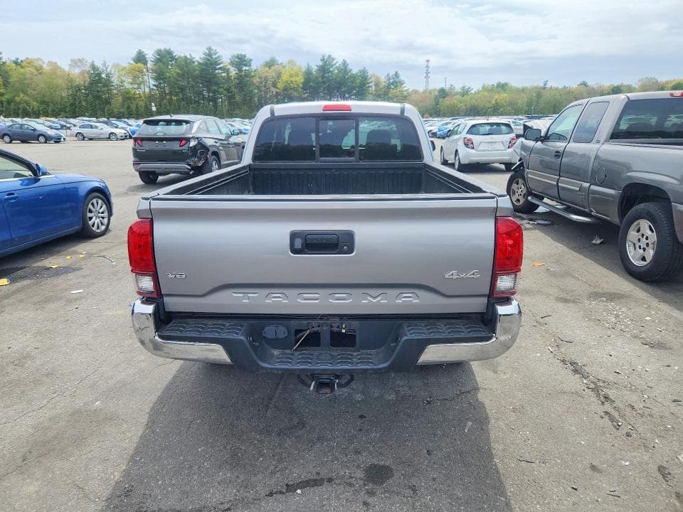 2018 TOYOTA TACOMA SR5 V6 SR5 V6 6