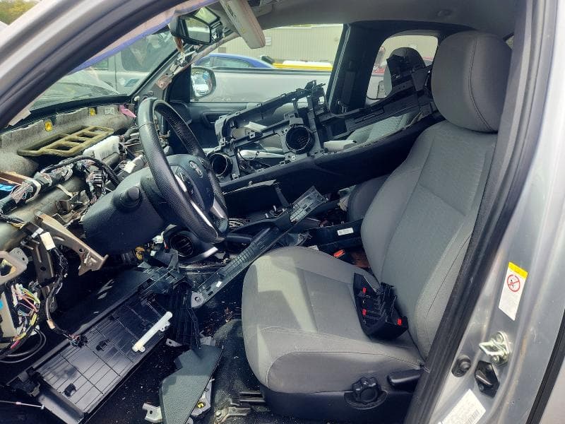 2018 TOYOTA TACOMA SR5 V6 SR5 V6 7