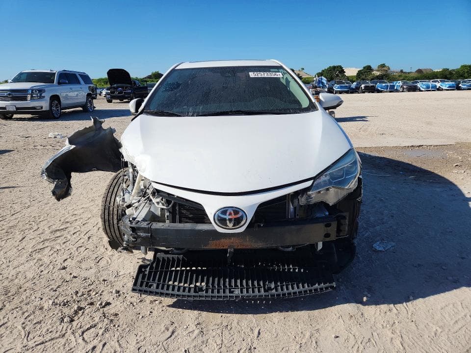 2018 TOYOTA COROLLA SE 5