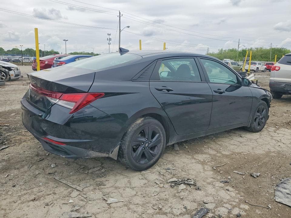 2022 HYUNDAI ELANTRA SEL 3