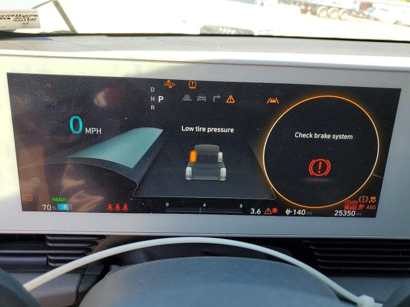 2024 HYUNDAI IONIC 9