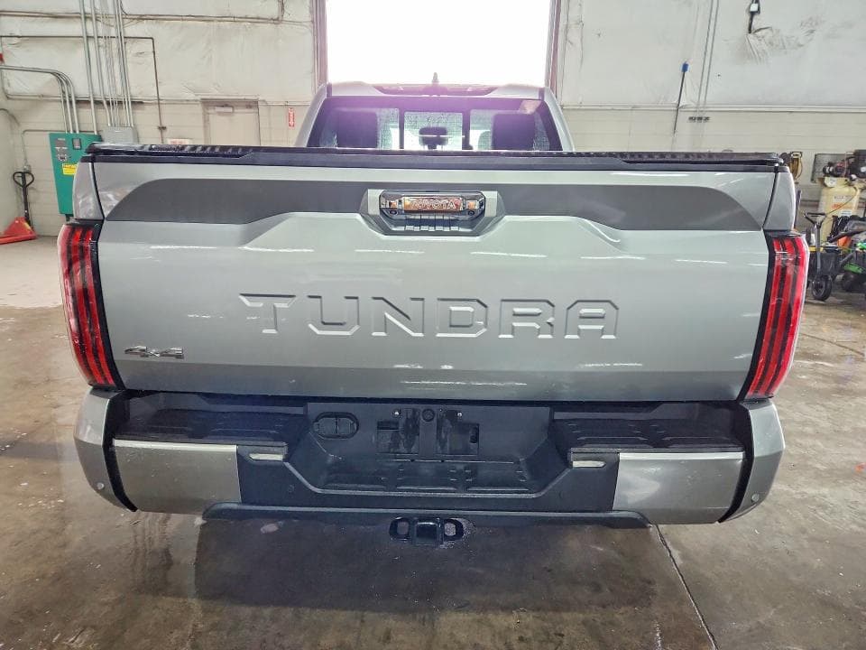 2022 TOYOTA TUNDRA DOUBLE CAB LIMITED DOUBLE CAB LIMITED 6