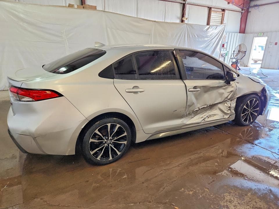 2020 TOYOTA COROLLA SE 3
