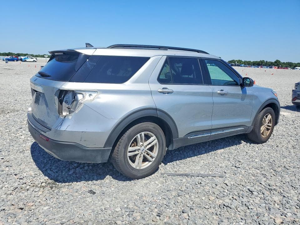 2023 FORD EXPLORER XLT 3
