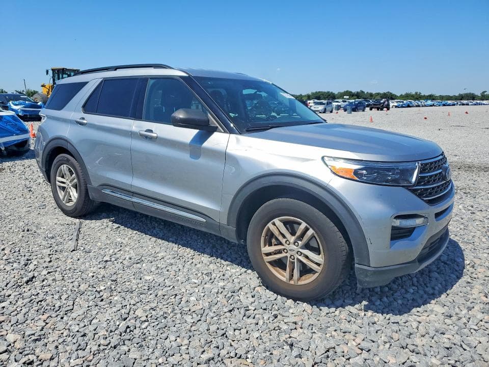 2023 FORD EXPLORER XLT 4