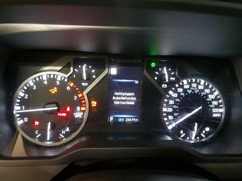2024 TOYOTA TUNDRA SR5 9