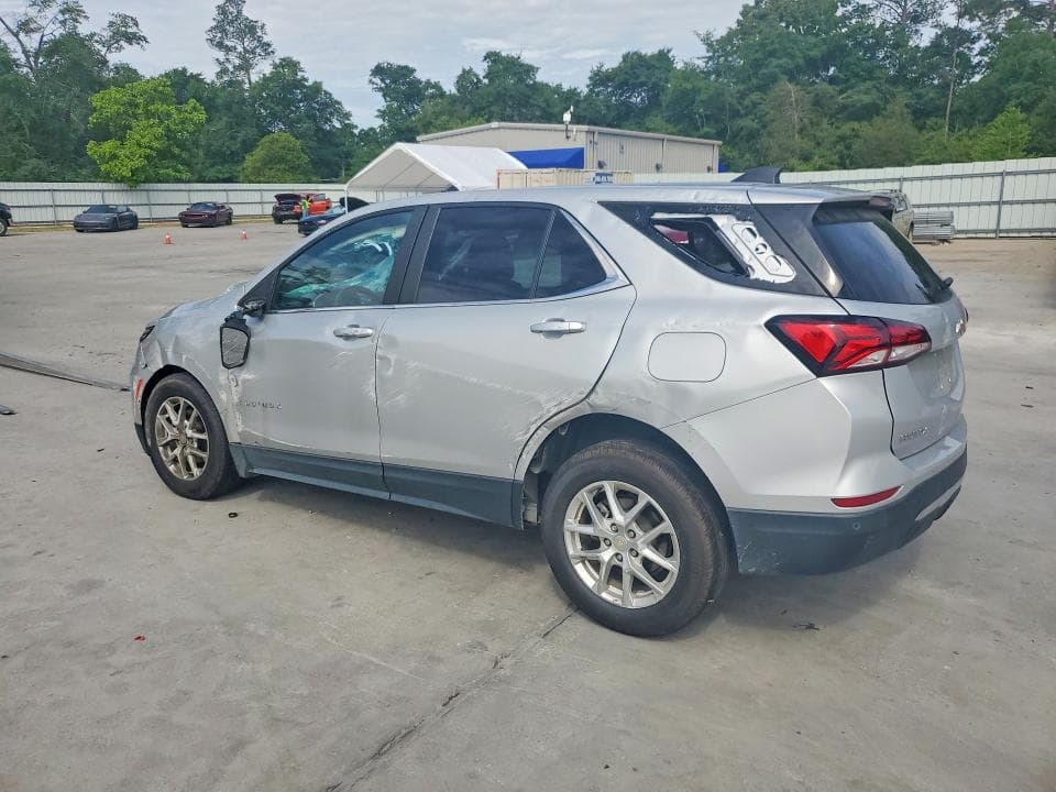 2022 CHEVROLET EQUINOX LT LT 2