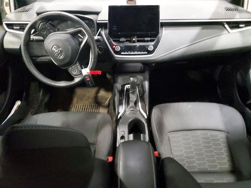 2024 TOYOTA COROLLA HATCHBACK SE 8
