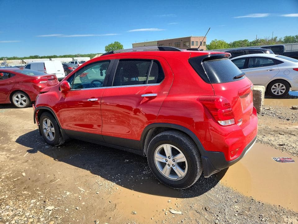 2020 CHEVROLET TRAX 1LT 2