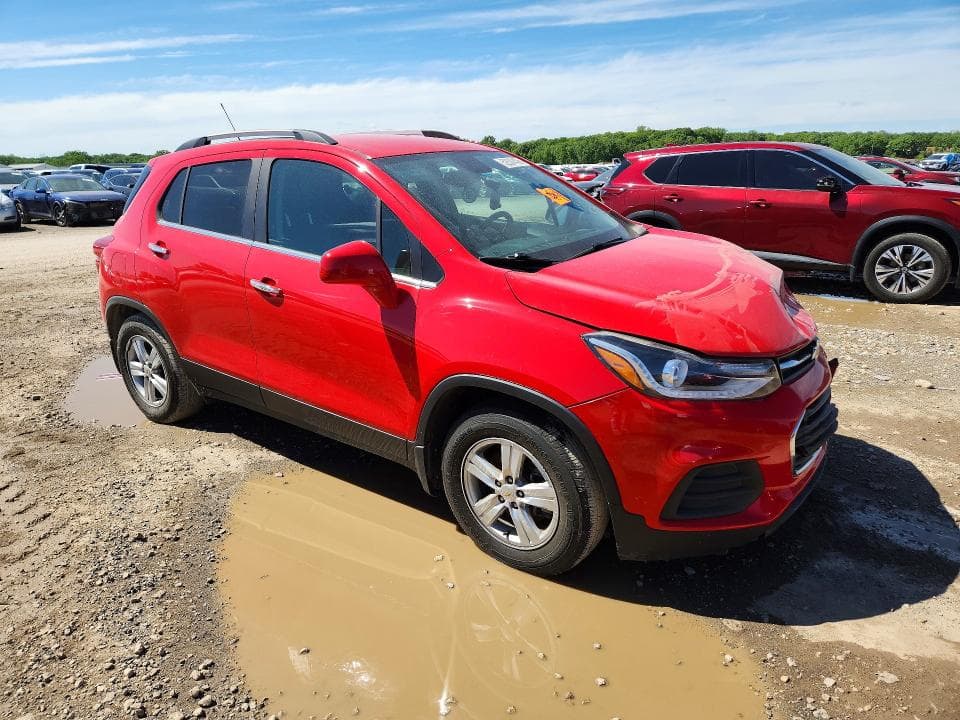 2020 CHEVROLET TRAX 1LT 4
