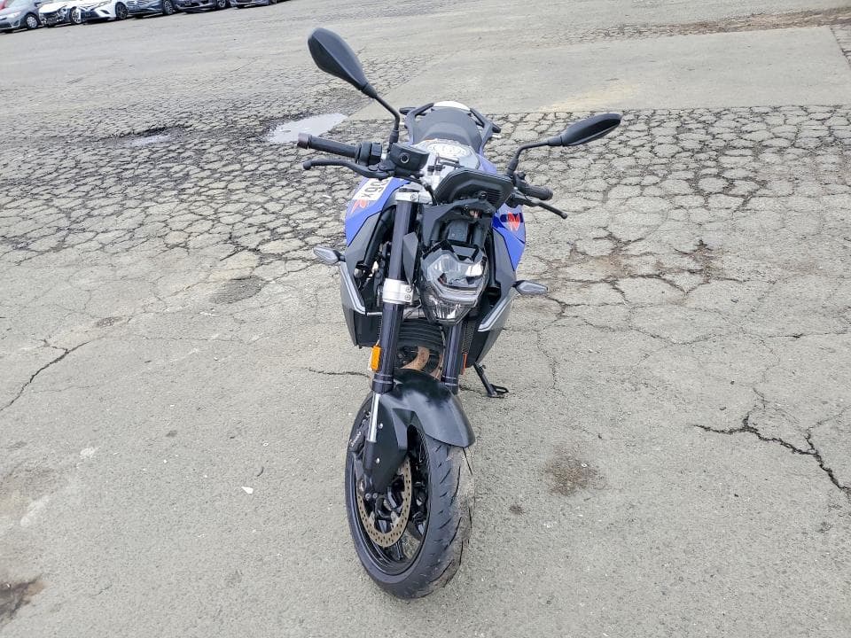 2021 BMW F 900 R 2