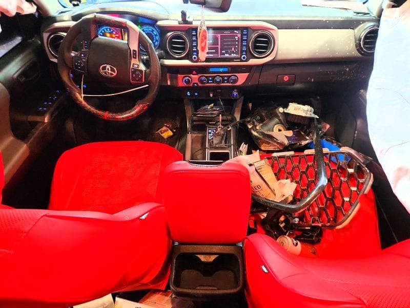 2021 TOYOTA TACOMA SR5 V6 SR5 V6 8