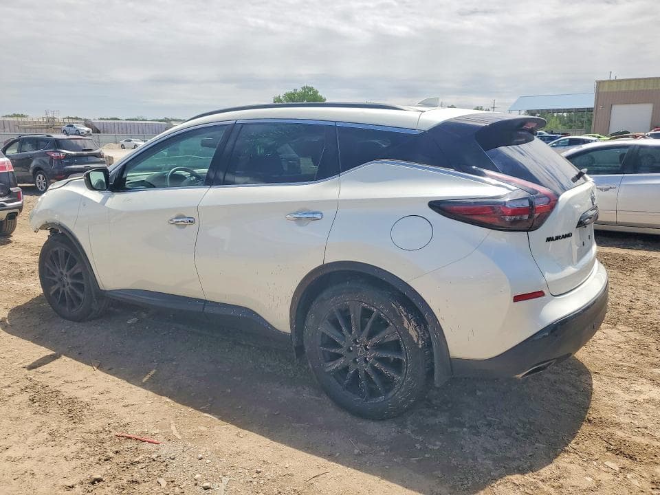 2023 NISSAN MURANO SV 3