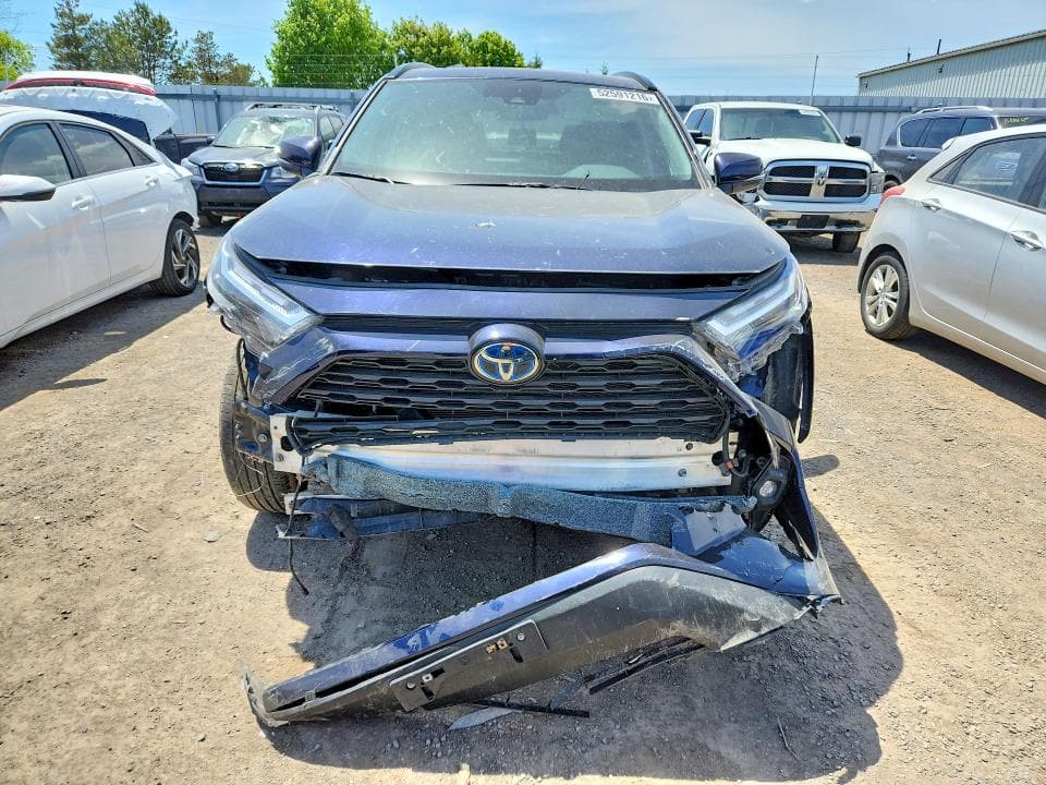 2024 TOYOTA RAV4 HYBRID XLE 5