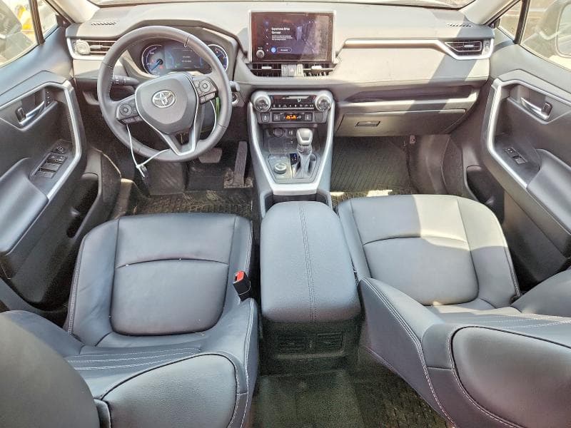 2024 TOYOTA RAV4 HYBRID XLE 8