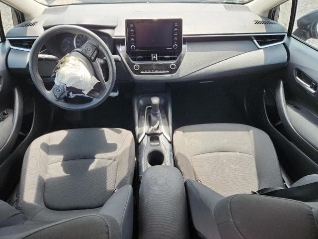 2021 TOYOTA COROLLA LE 8