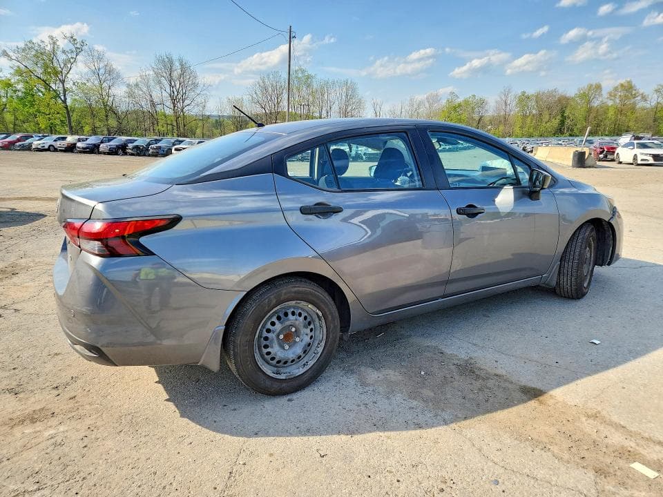 2024 NISSAN VERSA S 3