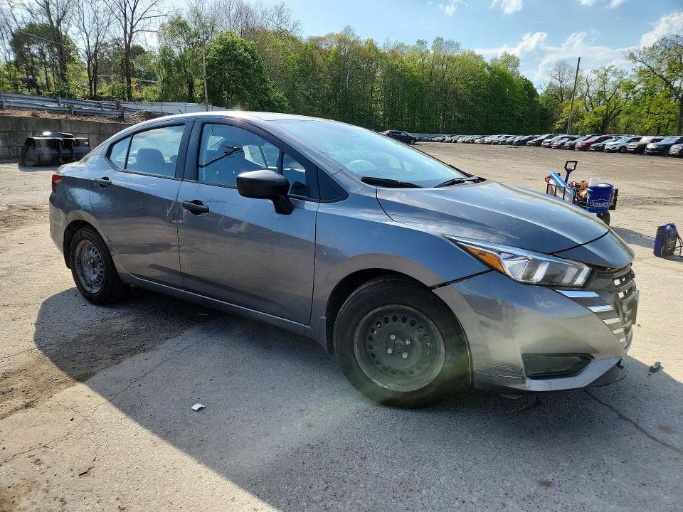 2024 NISSAN VERSA S 4