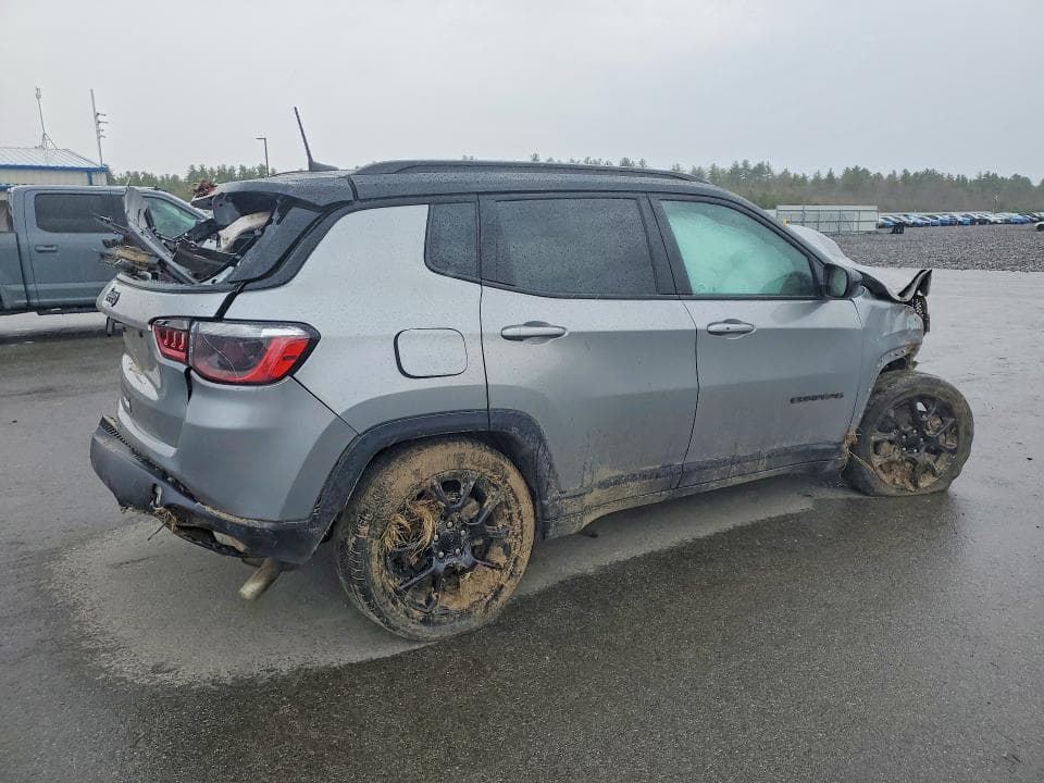 2024 JEEP COMPASS LATITUDE LATITUDE 3