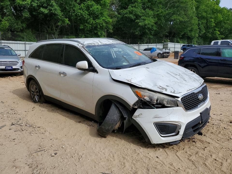 2017 KIA SORENTO LX V6 4