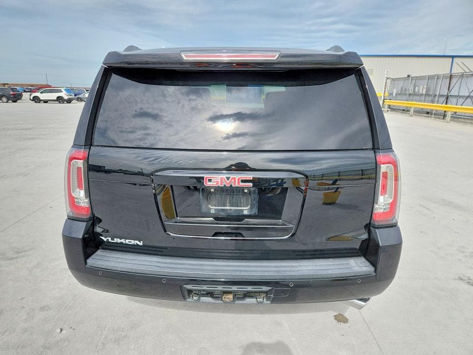 2019 GMC YUKON SLT 6