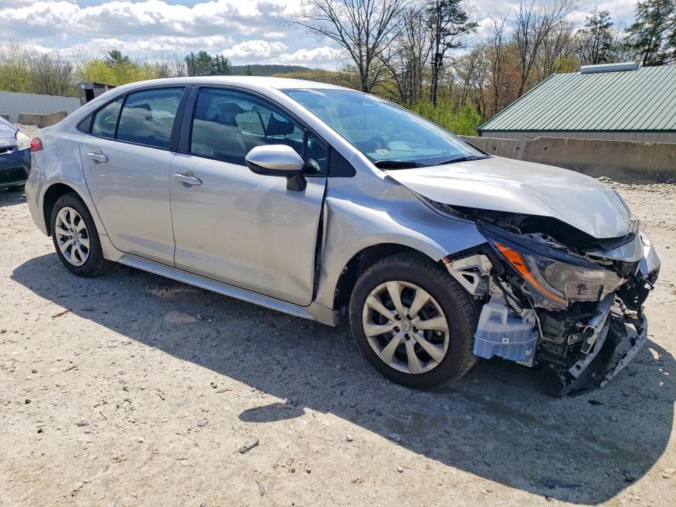 2026 TOYOTA COROLLA LE 4