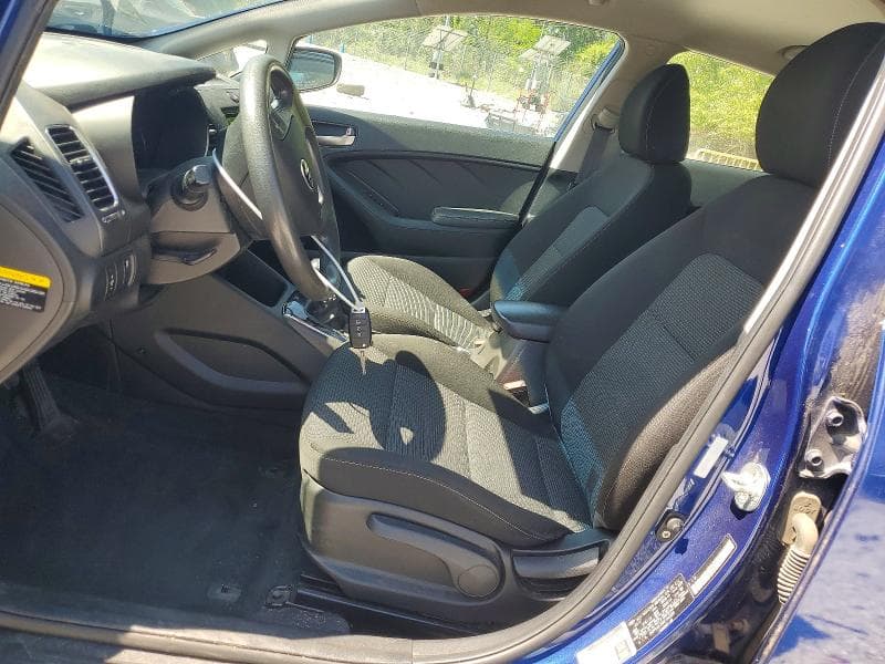 2017 KIA FORTE LX 7