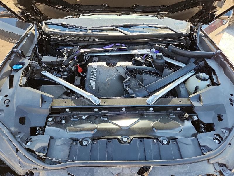 2025 BMW X6 XDRIVE40I 11