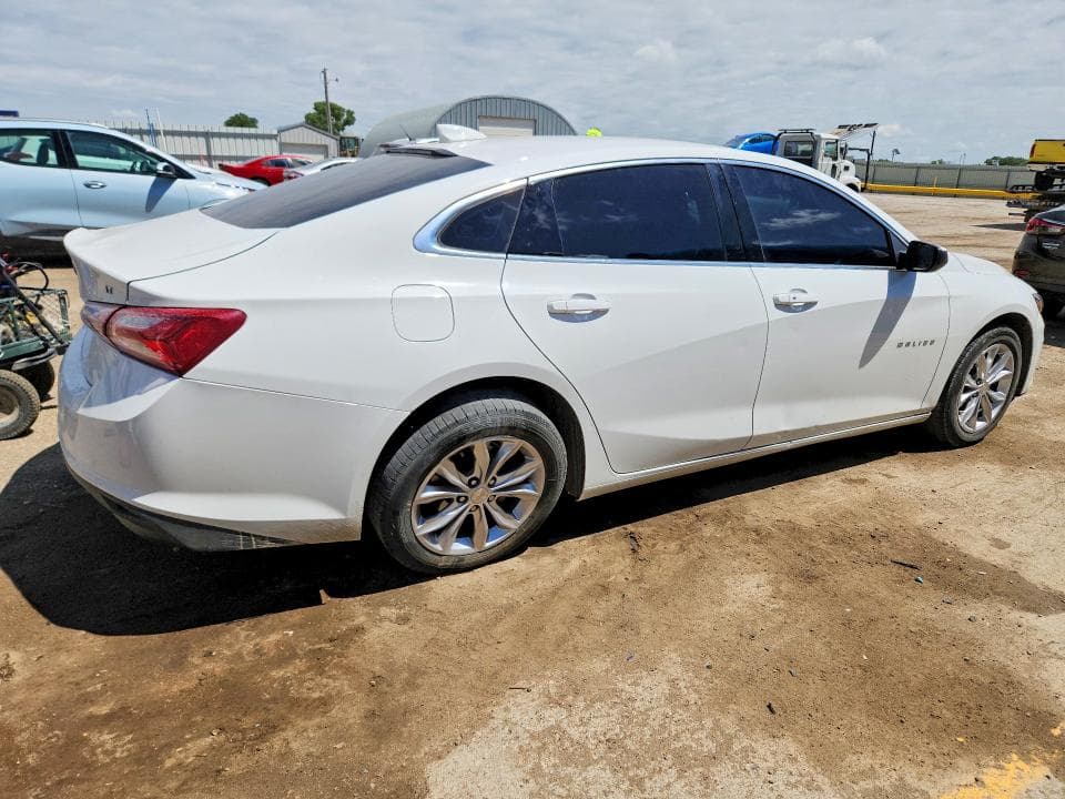 2022 CHEVROLET MALIBU LT 3
