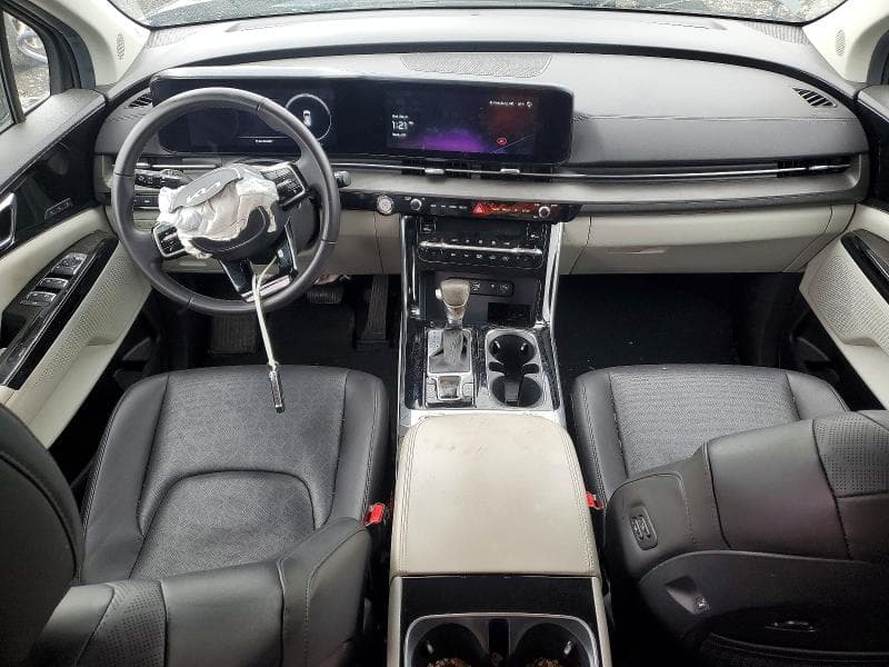 2024 KIA CARNIVAL SX SX 8