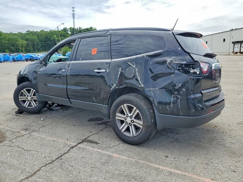 2017 CHEVROLET TRAVERSE LT 2
