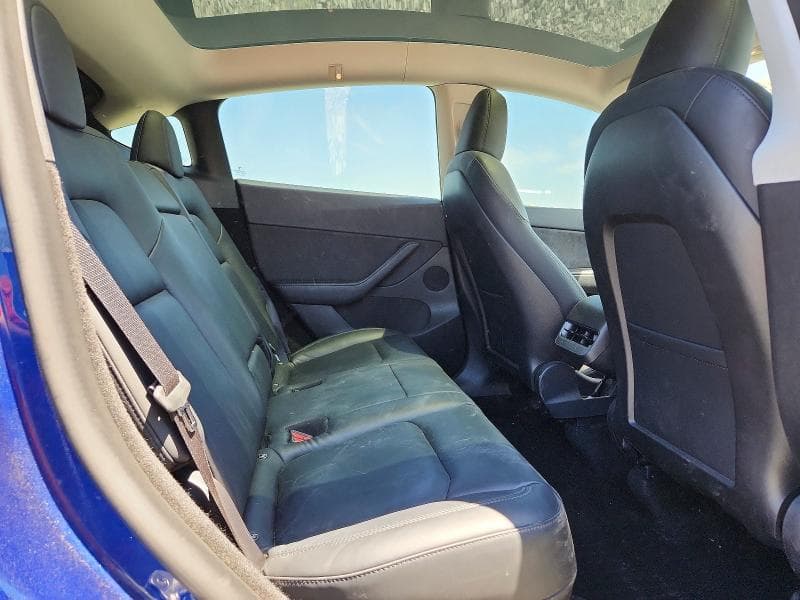 2022 TESLA MODEL Y 10