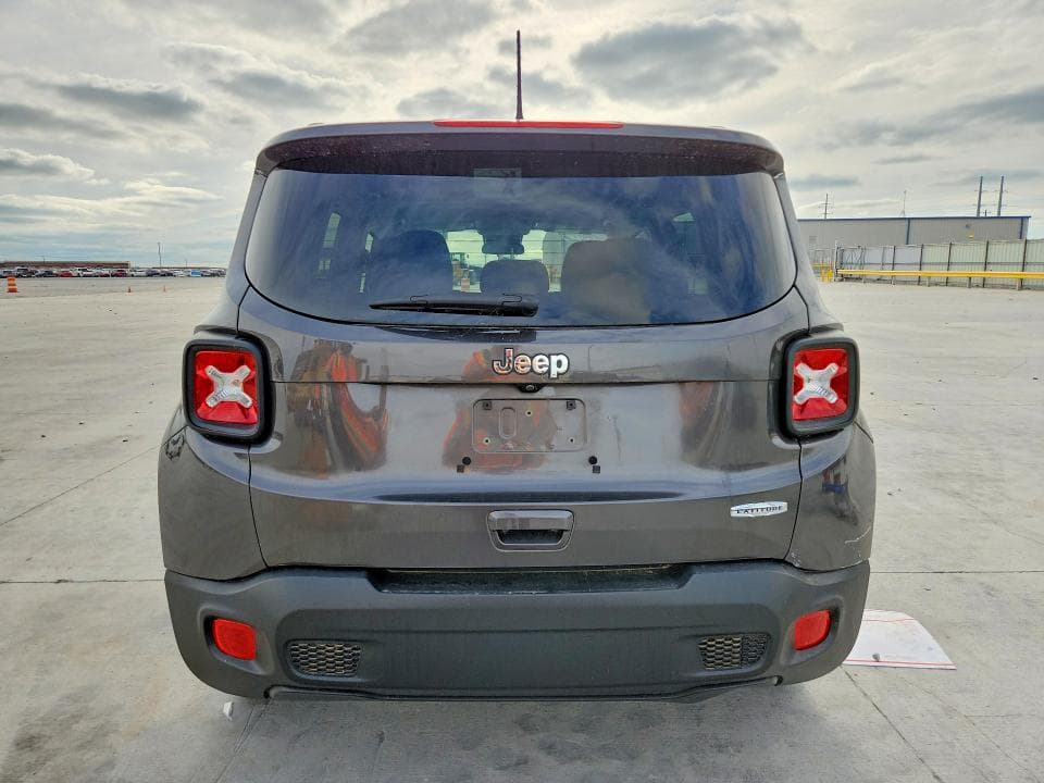 2018 JEEP RENEGADE LATITUDE 6