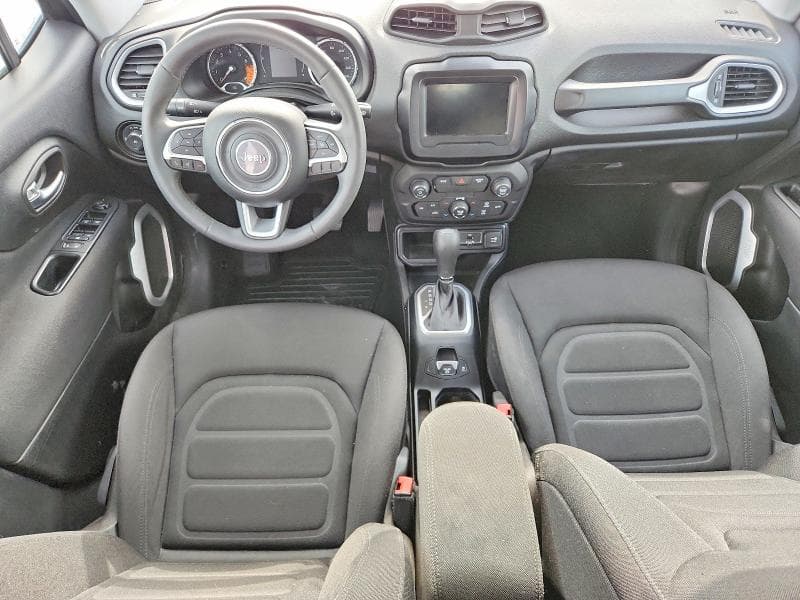 2018 JEEP RENEGADE LATITUDE 8