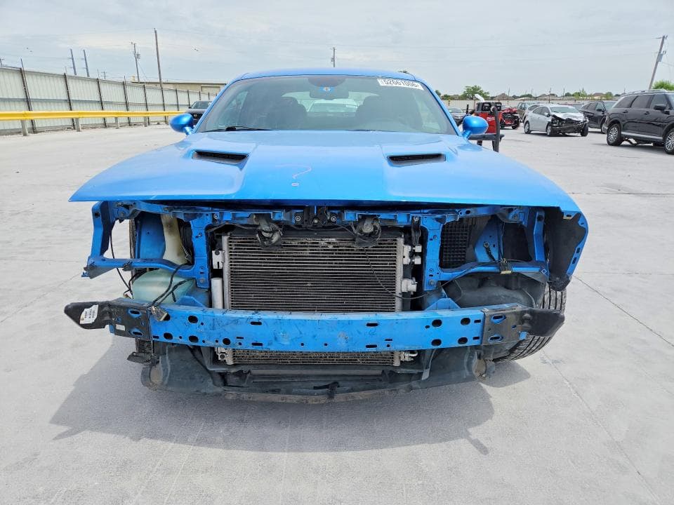 2019 DODGE CHALLENGER SXT 5